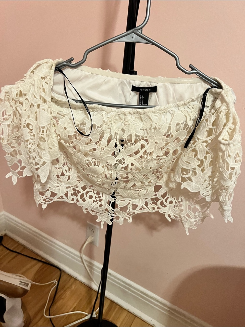 Forever 21 Ivory Floral Lace Cropped Off-Shoulder Top